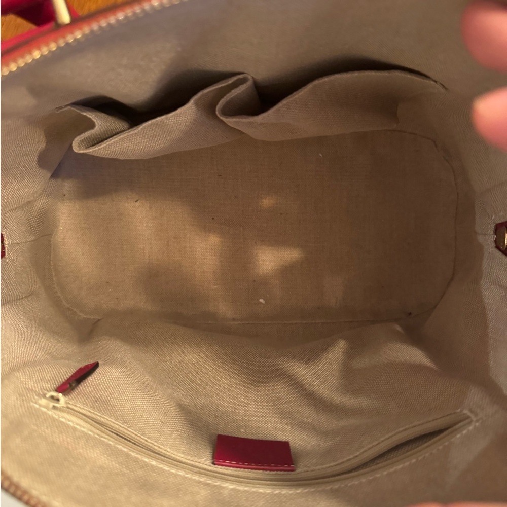 Red Gucci bag - Picture 3 of 4